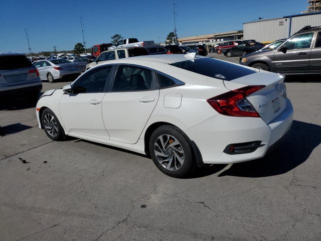 Photo 2 from auction – 2018 HONDA CIVIC EX with VIN 19XFC2F74JE033593