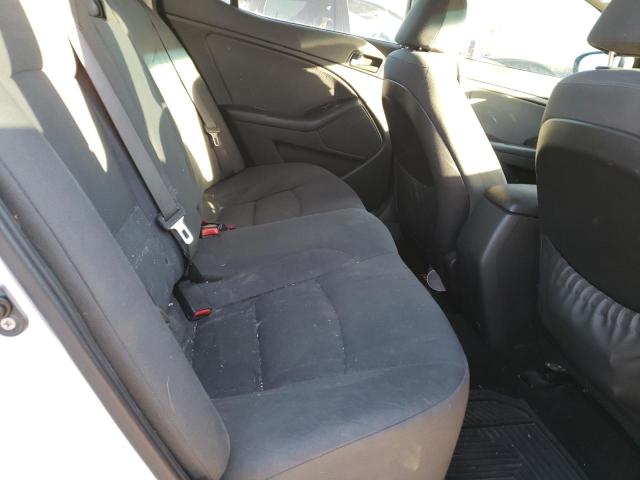 Photo 10 from auction – 2015 KIA OPTIMA LX with VIN KNAGM4A79F5615774
