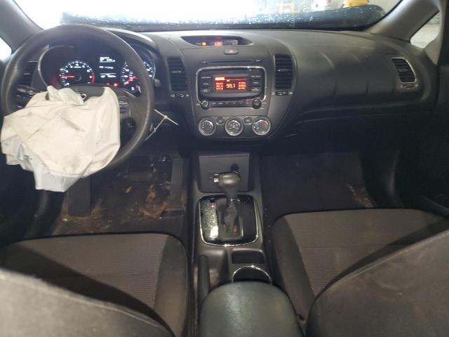 Photo 8 from auction – 2017 KIA FORTE LX with VIN 3KPFK4A78HE064233