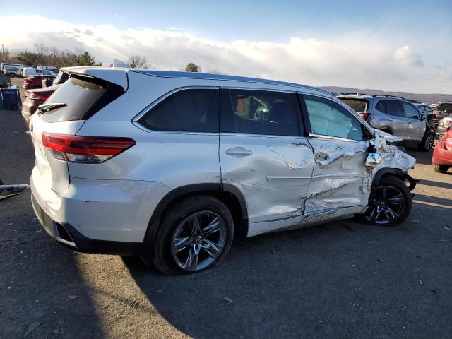 Photo 3 from auction – 2017 TOYOTA HIGHLANDER with VIN 5TDDZRFH0HS378353