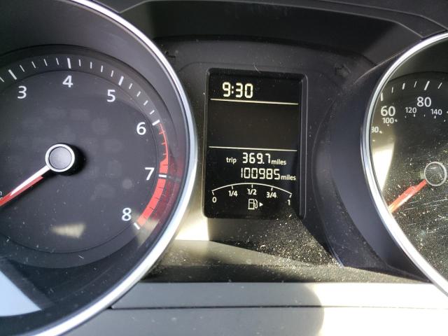 Photo 9 from auction – 2018 VOLKSWAGEN JETTA S with VIN 3VW2B7AJ8JM208741