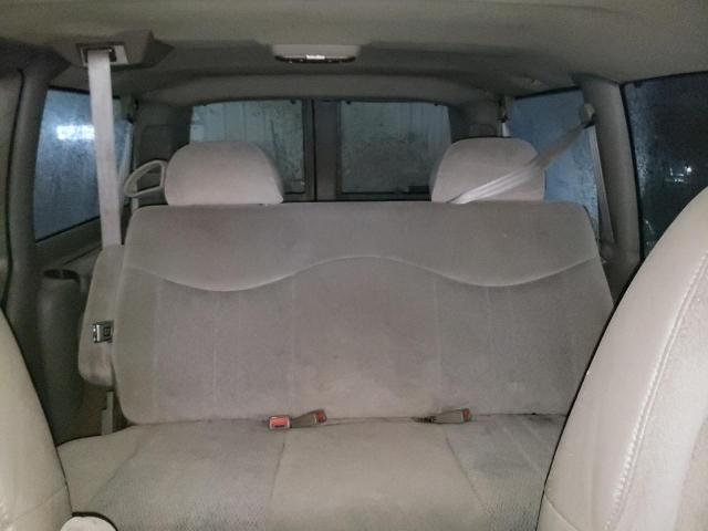 Photo 10 from auction – 2000 CHEVROLET ASTRO with VIN 1GNEL19W4YB118683