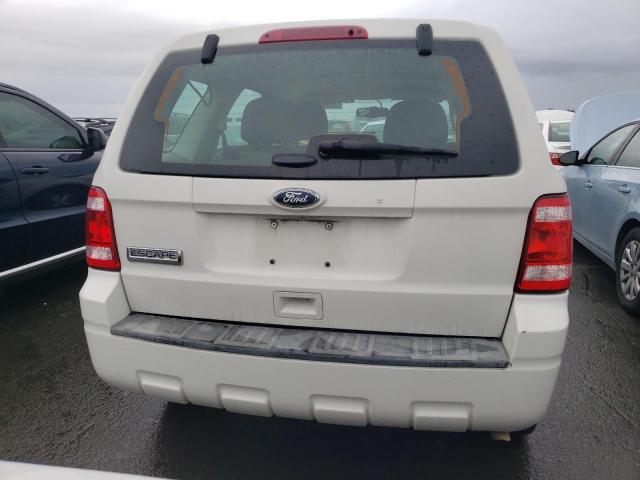 Photo 6 from auction – 2011 FORD ESCAPE XLS with VIN 1FMCU0C75BKB84414