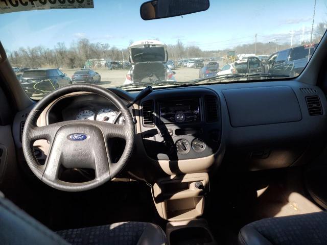 Photo 8 from auction – 2001 FORD ESCAPE XLS with VIN 1FMYU01141KA79513