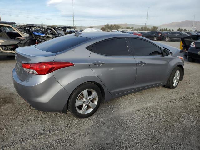 Photo 3 from auction – 2013 HYUNDAI ELANTRA GL with VIN KMHDH4AE0DU891784