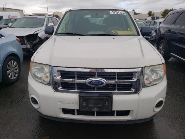 Photo 5 from auction – 2011 FORD ESCAPE XLS with VIN 1FMCU0C75BKB84414