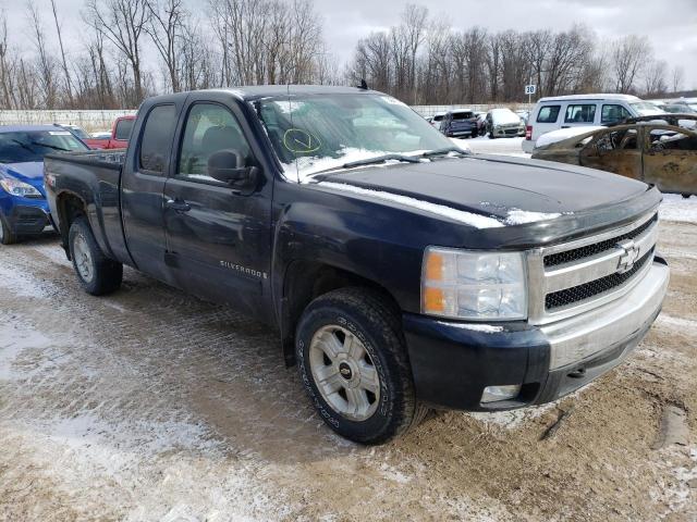 Photo 4 from auction – 2007 CHEVROLET SILVERADO with VIN 1GCEK19007Z640014
