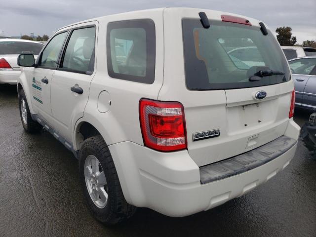 Foto 2 de la subasta – 2011 FORD ESCAPE XLS con VIN 1FMCU0C75BKB84414