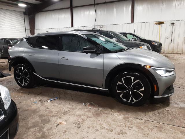 Photo 4 from auction – 2022 KIA EV6 LIGHT with VIN KNDC3DLC5N5044975