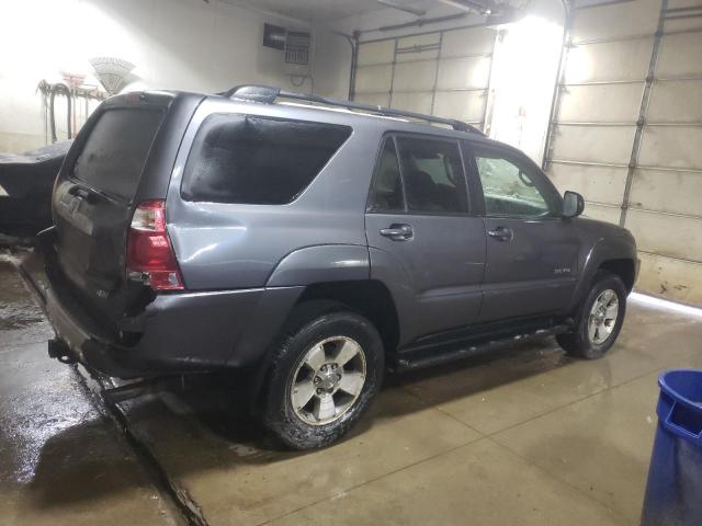 Photo 3 from auction – 2004 TOYOTA 4RUNNER SR with VIN JTEBT14RX48011914