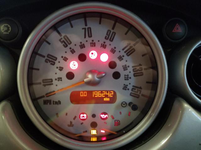 Photo 9 from auction – 2003 MINI COOPER with VIN WMWRC334X3TC41517