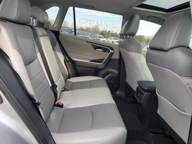 Photo 11 from auction – 2021 TOYOTA RAV4 XLE P with VIN 2T3A1RFV6MC198546