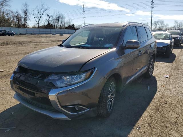 MITSUBISHI OUTLANDER 2018 with VIN JA4AZ3A3XJZ014886 - Photo from auction