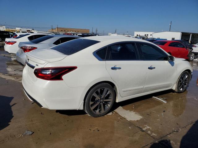Photo 3 from auction – 2017 NISSAN ALTIMA 2.5 with VIN 1N4AL3AP4HC287187