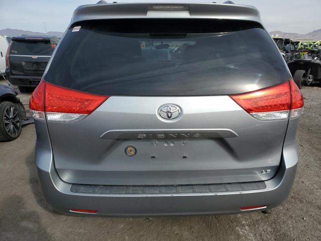 Photo 6 from auction – 2013 TOYOTA SIENNA LE with VIN 5TDKK3DC8DS340122