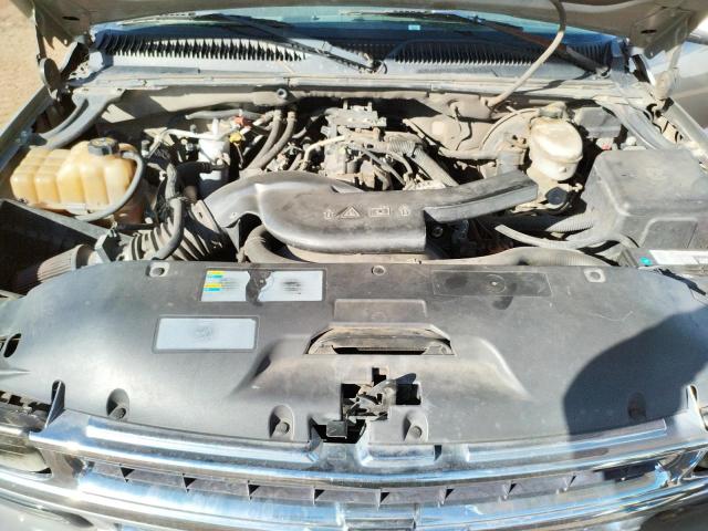 Photo 11 from auction – 2003 CHEVROLET SUBURBAN K with VIN 3GNFK16Z23G148044