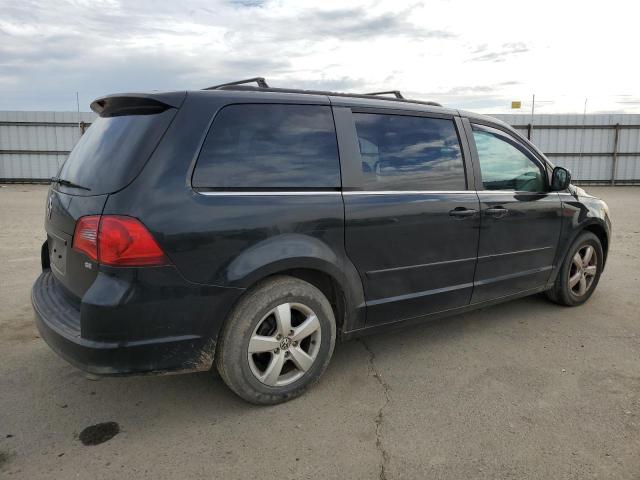 Photo 3 from auction – 2011 VOLKSWAGEN ROUTAN SE with VIN 2V4RW3DG3BR625683