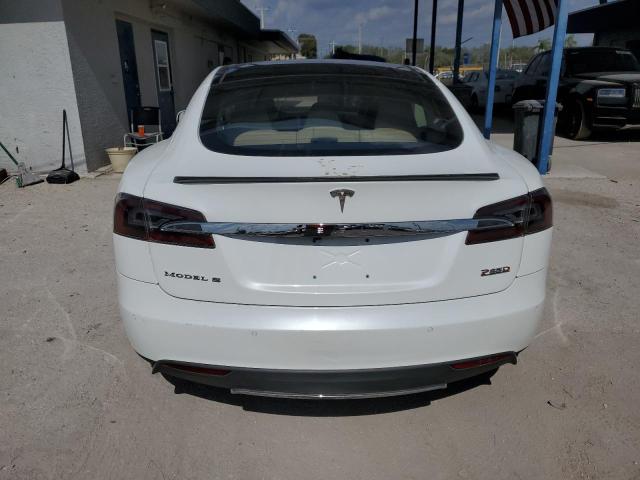 Photo 6 from auction – 2015 TESLA MODEL S 85 with VIN 5YJSA1H2XFFP76213