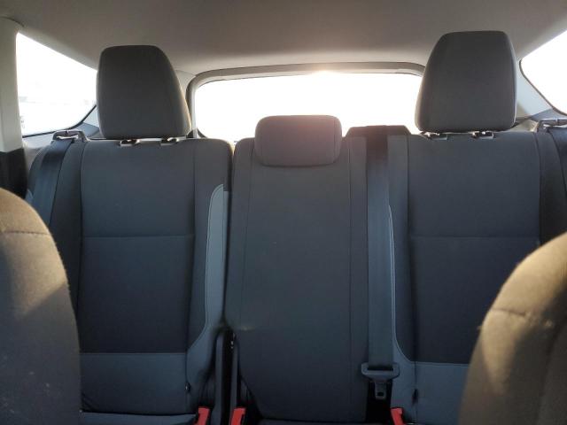 Photo 10 from auction – 2016 FORD ESCAPE S with VIN 1FMCU0F71GUB69268