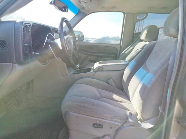 Photo 7 from auction – 2003 CHEVROLET SUBURBAN K with VIN 3GNFK16Z23G148044