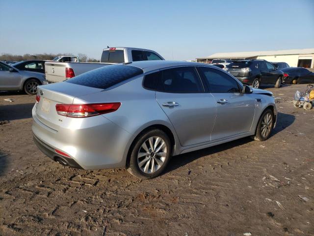 Photo 3 from auction – 2016 KIA OPTIMA EX with VIN 5XXGU4L31GG108667