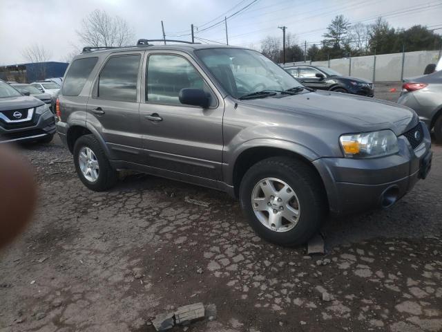 Photo 4 from auction – 2006 FORD ESCAPE LIM with VIN 1FMYU94176KB08915