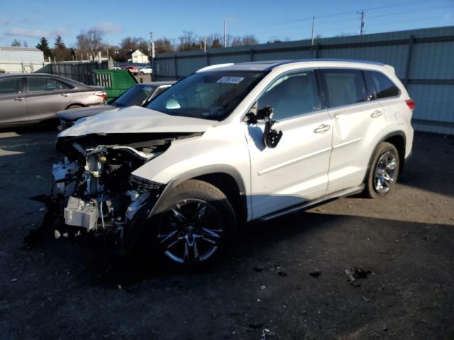 TOYOTA HIGHLANDER 2017 with VIN 5TDDZRFH0HS378353 - Photo from auction