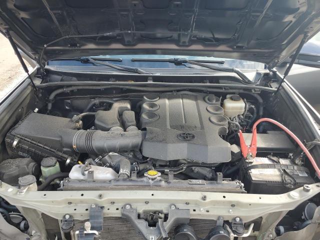 Photo 12 from auction – 2014 TOYOTA 4RUNNER SR with VIN JTEBU5JR9E5154431
