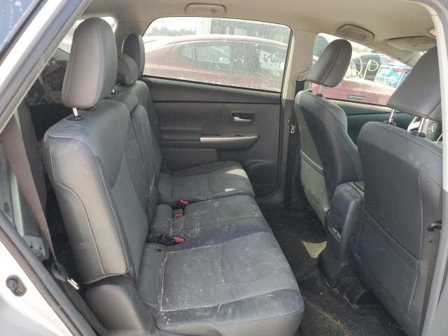 Photo 10 from auction – 2014 TOYOTA PRIUS V with VIN JTDZN3EU6E3332875