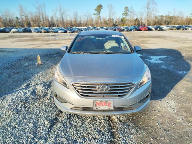 Photo 5 from auction – 2017 HYUNDAI SONATA SE with VIN 5NPE24AF8HH444459