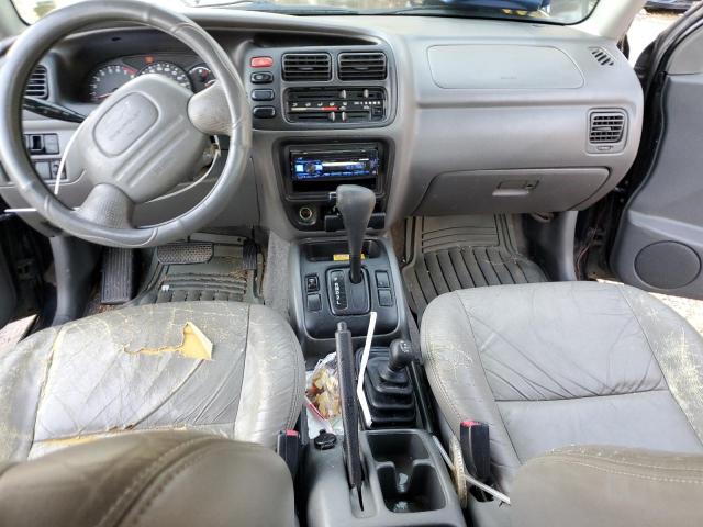 Photo 8 from auction – 2001 CHEVROLET TRACKER LT with VIN 2CNBJ634X16927406
