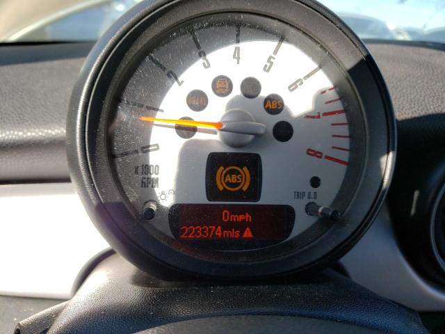 Photo 9 from auction – 2011 MINI COOPER with VIN WMWSU3C55BT099483