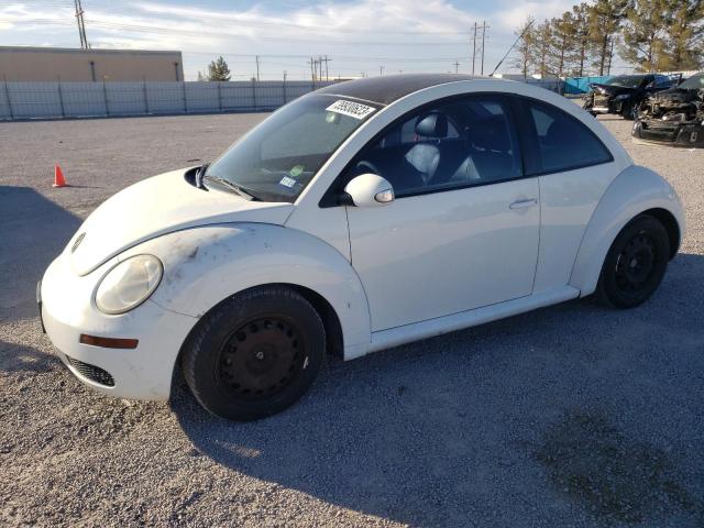 VOLKSWAGEN NEW BEETLE 2010 with VIN 3VWPG3AG6AM011068 - Photo from auction