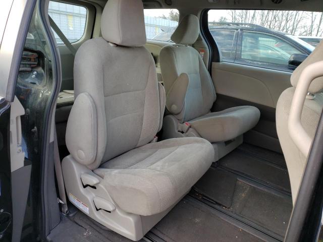 Photo 11 from auction – 2017 TOYOTA SIENNA with VIN 5TDZZ3DC2HS851700