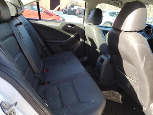 Photo 10 from auction – 2018 VOLKSWAGEN JETTA SE with VIN 3VWDB7AJ4JM230857