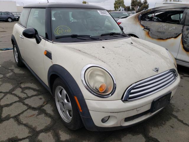 Photo 4 from auction – 2009 MINI COOPER with VIN WMWMF33599TW71099