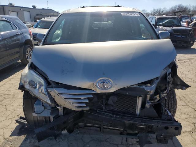 Photo 5 from auction – 2015 TOYOTA SIENNA LE with VIN 5TDKK3DC8FS645025