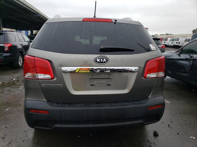 Photo 6 from auction – 2013 KIA SORENTO LX with VIN 5XYKTDA27DG336154