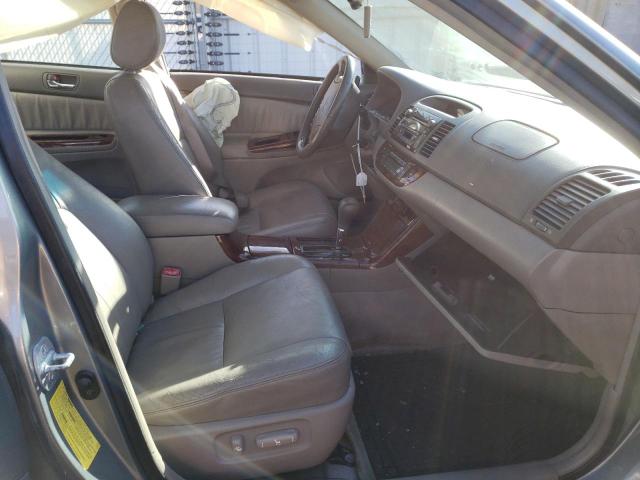 Photo 7 from auction – 2005 TOYOTA CAMRY LE with VIN JTDBF30K150165041