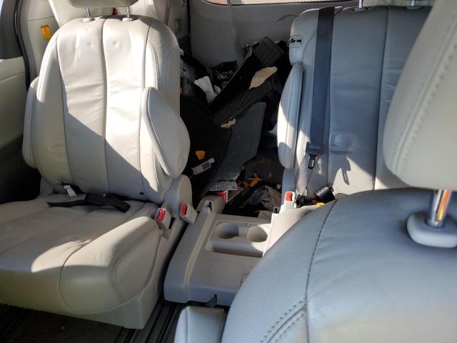 Photo 10 from auction – 2013 TOYOTA SIENNA XLE with VIN 5TDYK3DC9DS337420