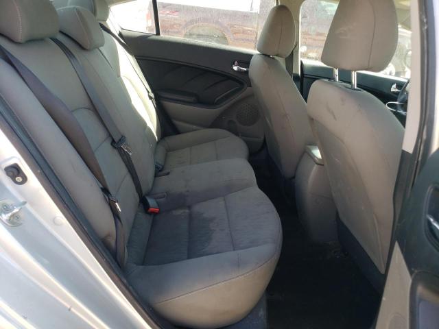 Photo 10 from auction – 2015 KIA FORTE LX with VIN KNAFK4A61F5330141