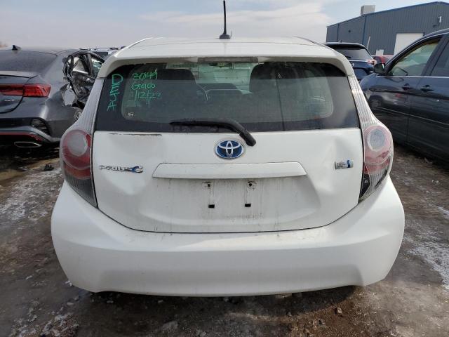 Photo 6 from auction – 2012 TOYOTA PRIUS C with VIN JTDKDTB35C1516682
