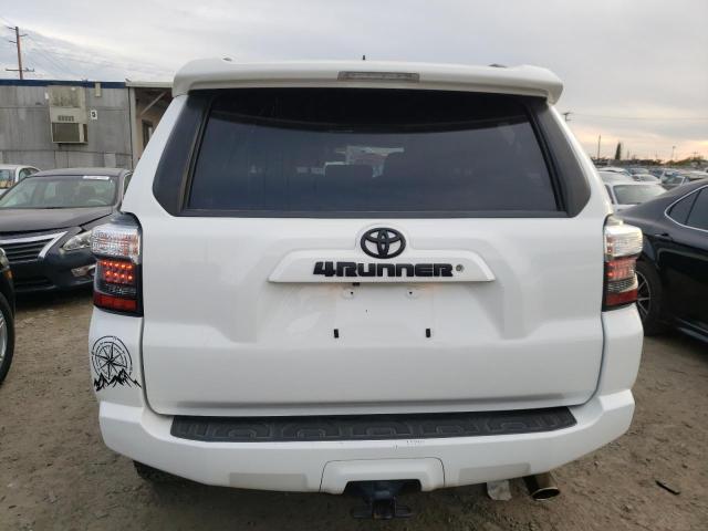 Photo 6 from auction – 2019 TOYOTA 4RUNNER SR with VIN JTEBU5JRXK5658806