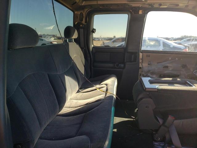 Photo 10 from auction – 2000 CHEVROLET SILVERADO with VIN 2GCEC19T8Y1370595