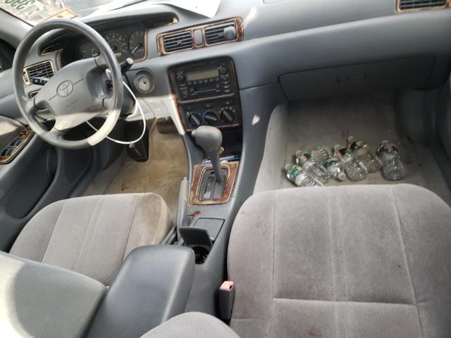 Photo 8 from auction – 2001 TOYOTA CAMRY with VIN 4T1BG22K01U825296