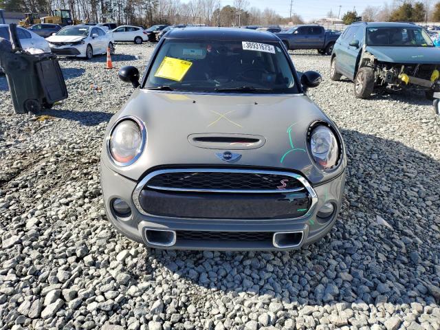 Photo 5 from auction – 2016 MINI COOPER S with VIN WMWXU3C57G2D30213