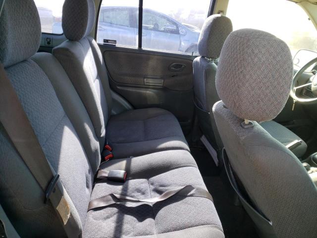 Photo 11 from auction – 2000 CHEVROLET TRACKER with VIN 2CNBJ13C3Y6935058