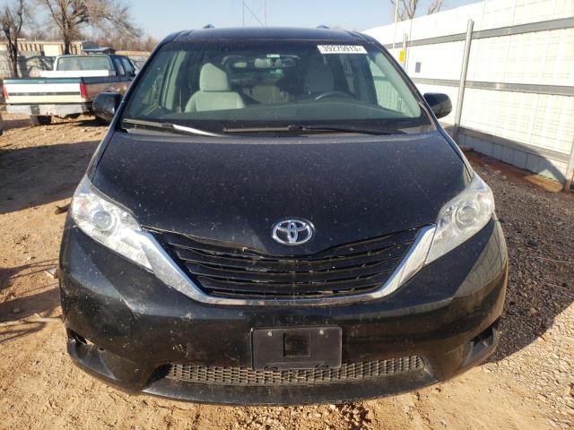 Photo 5 from auction – 2016 TOYOTA SIENNA LE with VIN 5TDKK3DC1GS748465