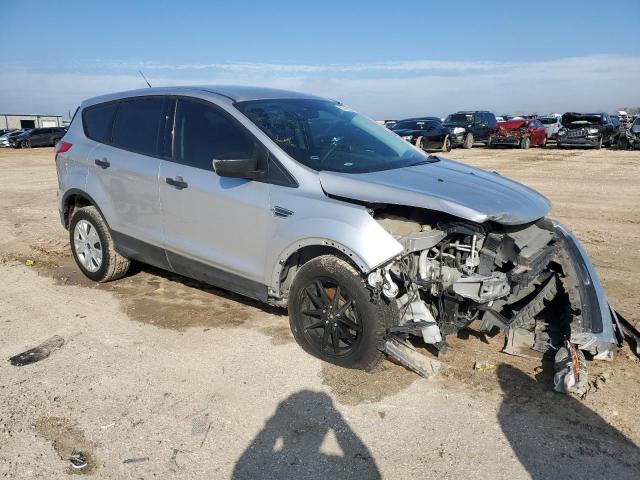 Photo 4 from auction – 2016 FORD ESCAPE S with VIN 1FMCU0F79GUC41494