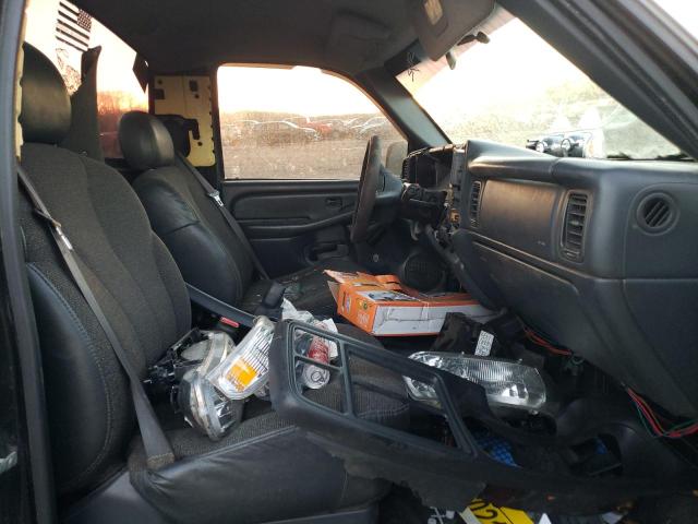 Photo 10 from auction – 2000 CHEVROLET SILVERADO with VIN 1GCEC14W9YZ232105